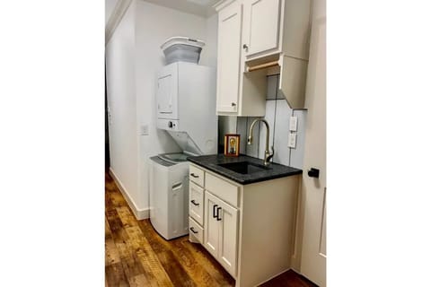 laundry area fully stocked