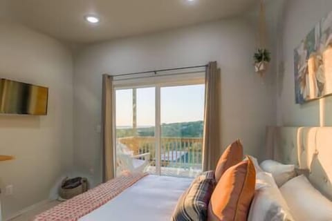 8955bd17 774f 41f0 8a81 17ba573caf48