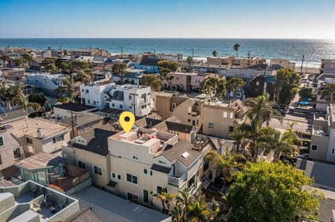 Welcome to The Paradise Combo on Ostend Ct! Nestled between the beach and bay!