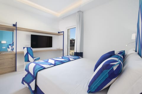 House, Smoking | 2 bedrooms