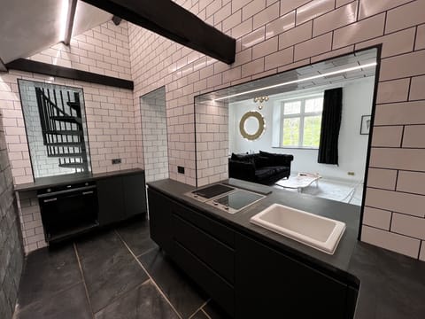 Luxury Apartment | Private kitchen | Coffee/tea maker, electric kettle