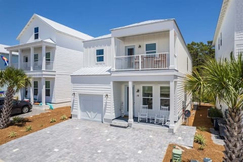 House has garage