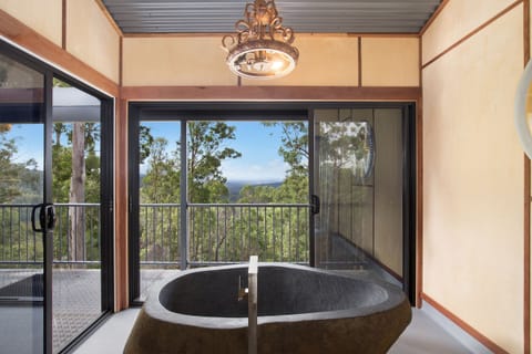 Tree House #1 | Bathroom | Hair dryer, bathrobes, towels, soap