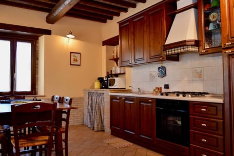 Villa Chiara, private villa with pool near Marsciano (13)