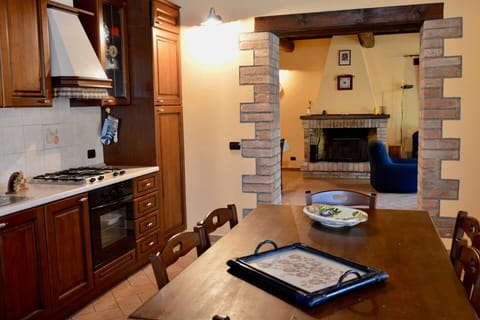 Villa Chiara, private villa with pool near Marsciano (10)