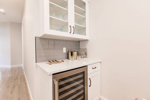 Mini Bar with Wine Cooler