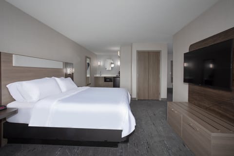 Hypo-allergenic bedding, desk, blackout drapes, iron/ironing board