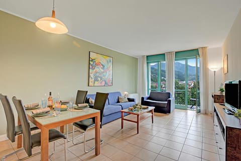 Living and dining room