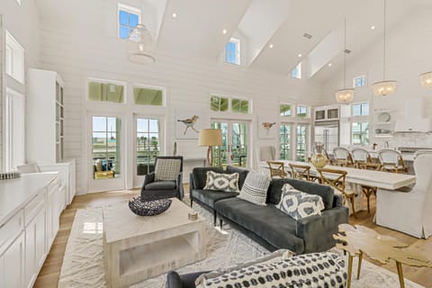 Living Room, 2nd Floor