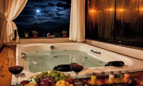 Indoor spa tub