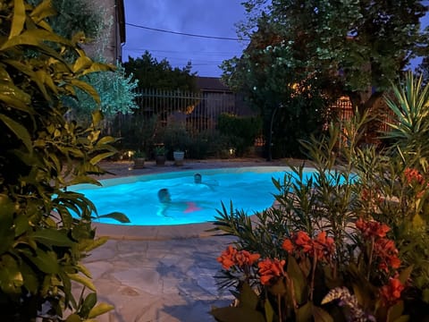 Seasonal outdoor pool, pool umbrellas, sun loungers