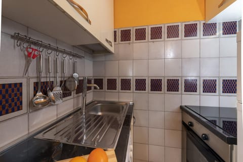 House | 1 bedroom