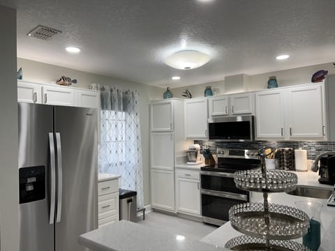 Spacious Kitchen with premium large appliances