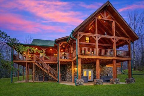 Dogwood Manor view of back
