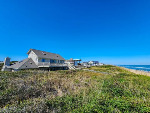 Oceanfront Outer Banks Vacation Rental 2022