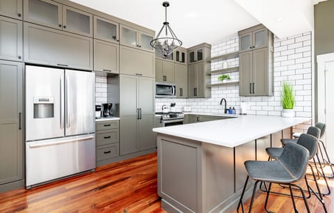 Beautiful ultra high end kitchen with quartz counters and Bosch appliances