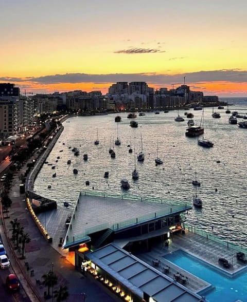 Apartment | Marina