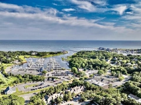 Saquatucket Harbor