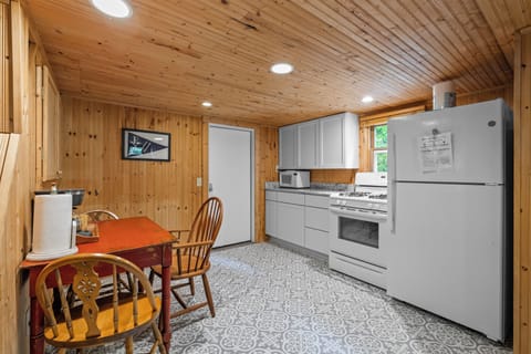 71f4adc7-5e9f-4be5-b083-c72512486374