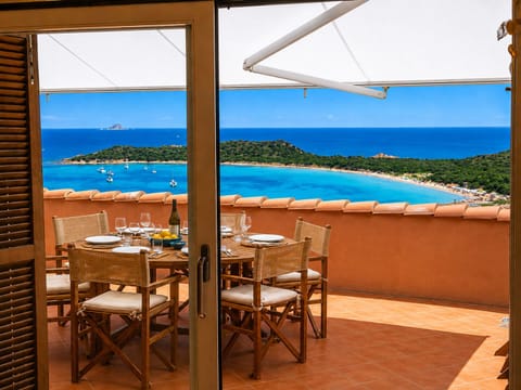 Accesso terrazza vista mare erica san teodoro sardinia rental home
