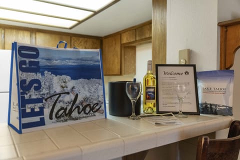 Condo, 2 Bedrooms | Interior