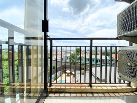 Deluxe Apartment, 2 Bedrooms | Balcony