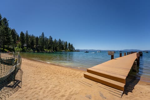 House, 4 Bedrooms | Beach