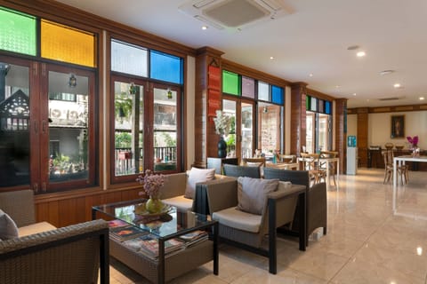 Lobby sitting area