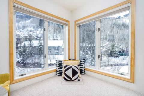 Condo, 1 Bedroom | Interior