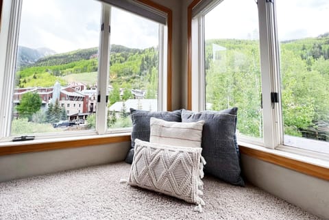 Condo, 1 Bedroom | Interior