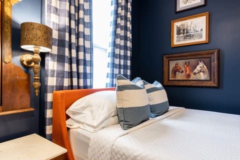 Blantons Bourbon Unit