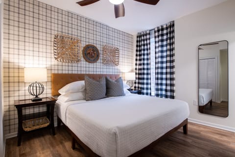 King Ensuite Bedroom