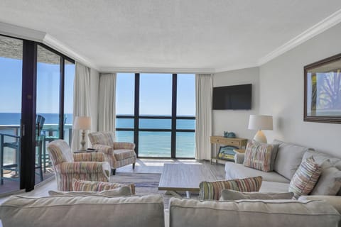 Living room inside this Miramar Beach vacation rental Surfside R