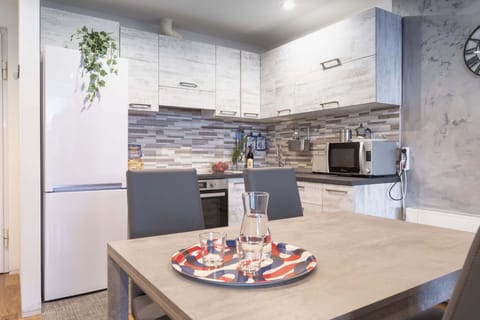 Dining Room, Kitchen