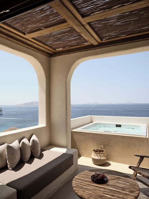 OMEON Signature Suite Sea View with Private Hot Tub | Beach/ocean view