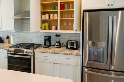 Fully equipped kitchen