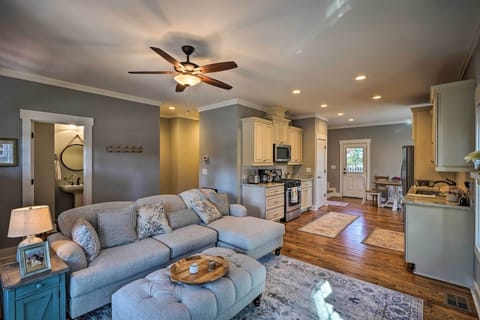 Southern Pines Vacation Rental | 3BR | 2.5BA | 1,295 Sq Ft | Stairs Required