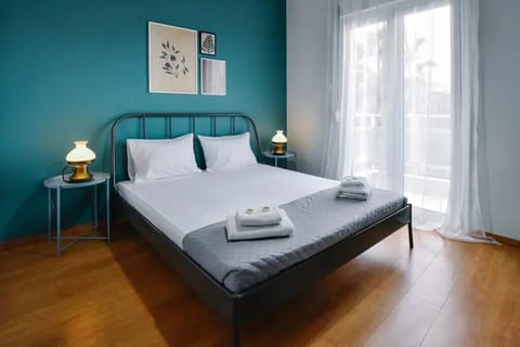 Apartment | 2 bedrooms, desk, iron/ironing board, free WiFi