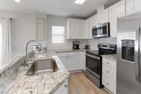 Condo, Multiple Beds (Surfside 15  Beachtime) | Private kitchen | Oven, toaster