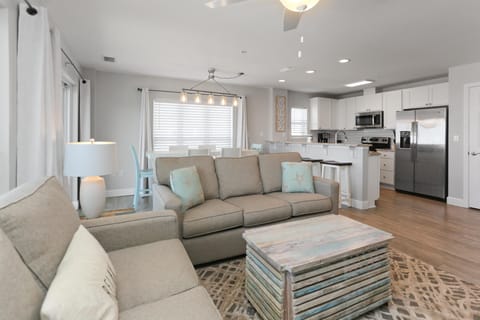 Condo, Multiple Beds (Surfside 15  Beachtime) | Living area