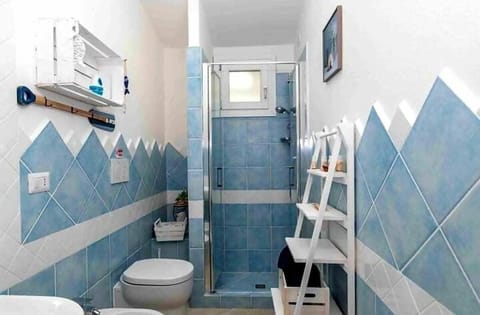 Deluxe Double Room | In-room safe, desk, blackout drapes, free WiFi