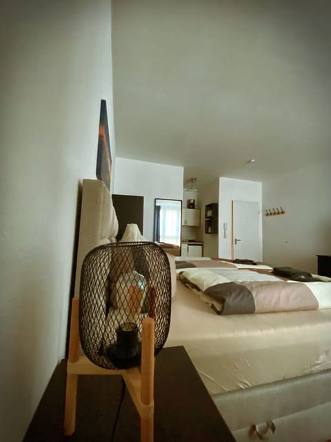 Deluxe Double or Twin Room | Desk, free WiFi