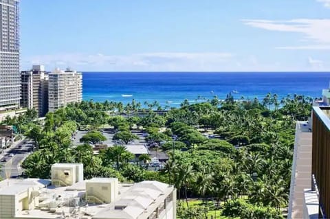 Stroll to Waikiki and the beach through Ft. DeRussy Park, it's less than 10 min 