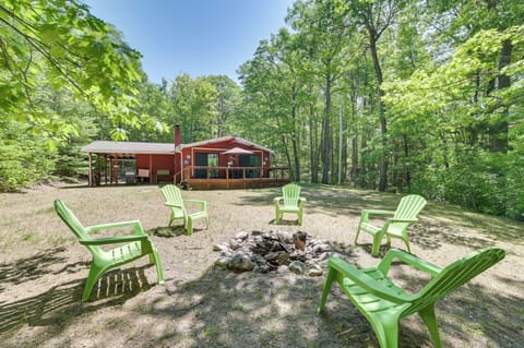 Rose City Vacation Rental | 3BR | 2BA | 1,200 Sq Ft | Steps Required to Enter