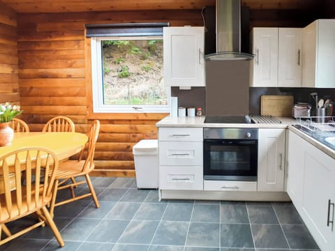 Kitchen/diner | Ard Darach Lodge, Dunoon