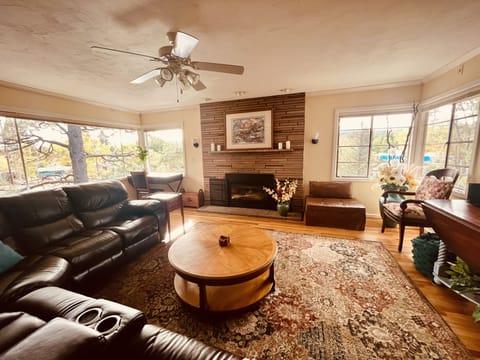 Cozy living room with gas fireplace and large screen tv