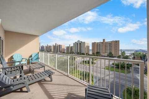 Crystal Tower 402 Balcony