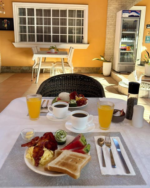 Free daily full breakfast