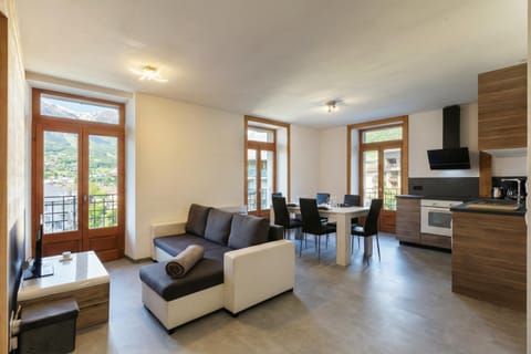 Living and dining room