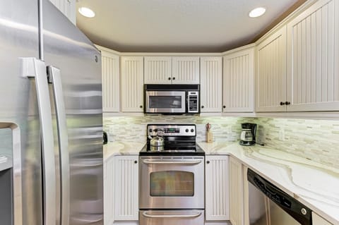 Harrington Cottage Kitchen (3)